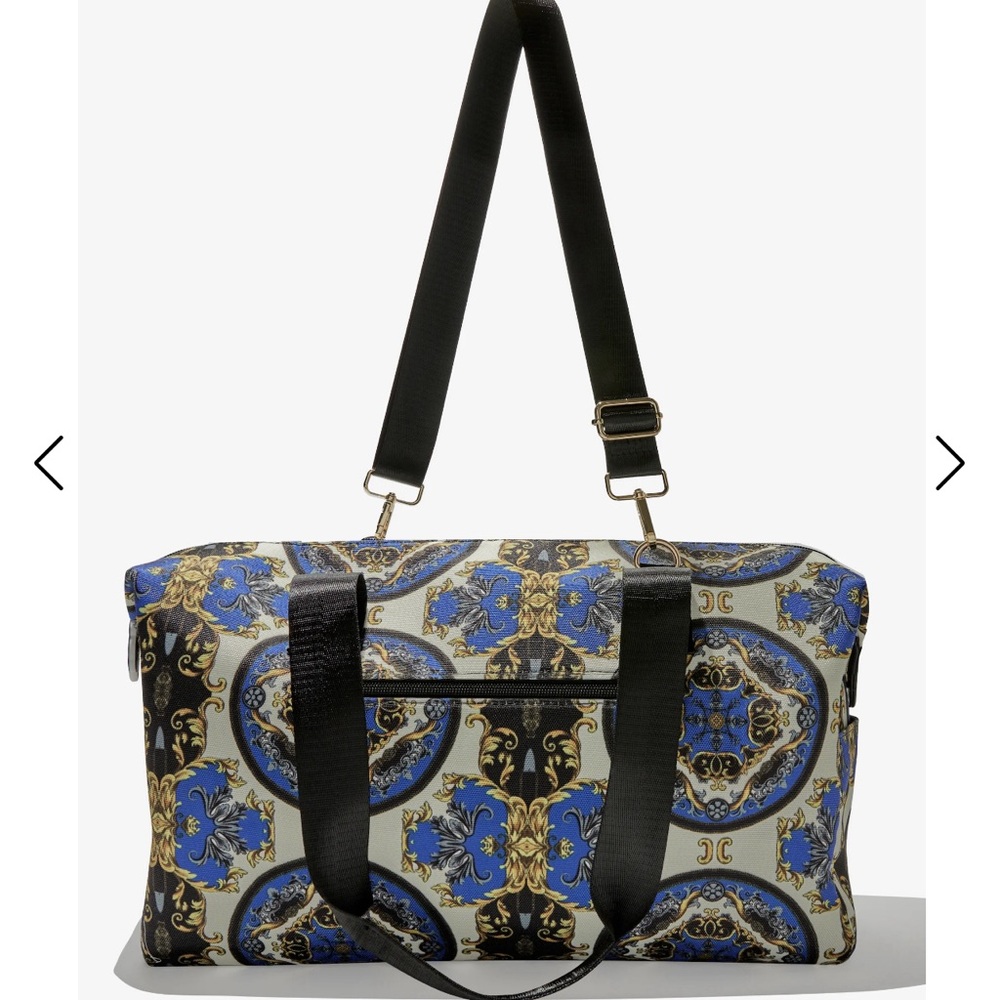 alice + olivia duffel bag NWT